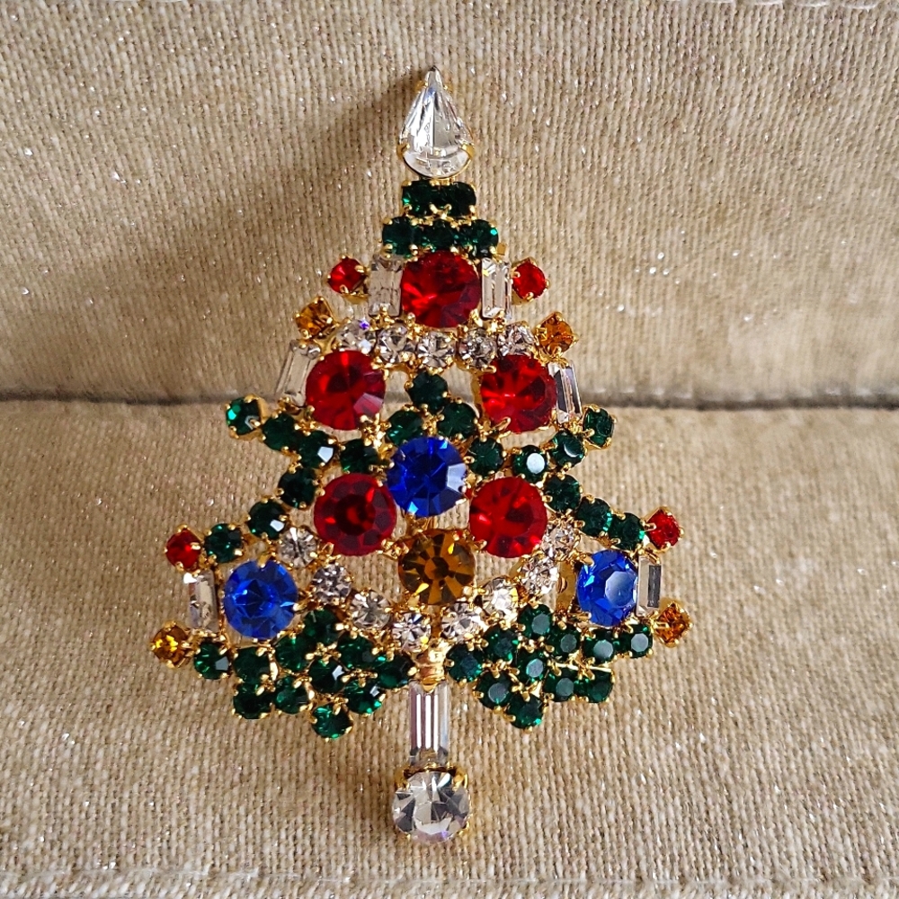 Vintage Signed OTC Brooch